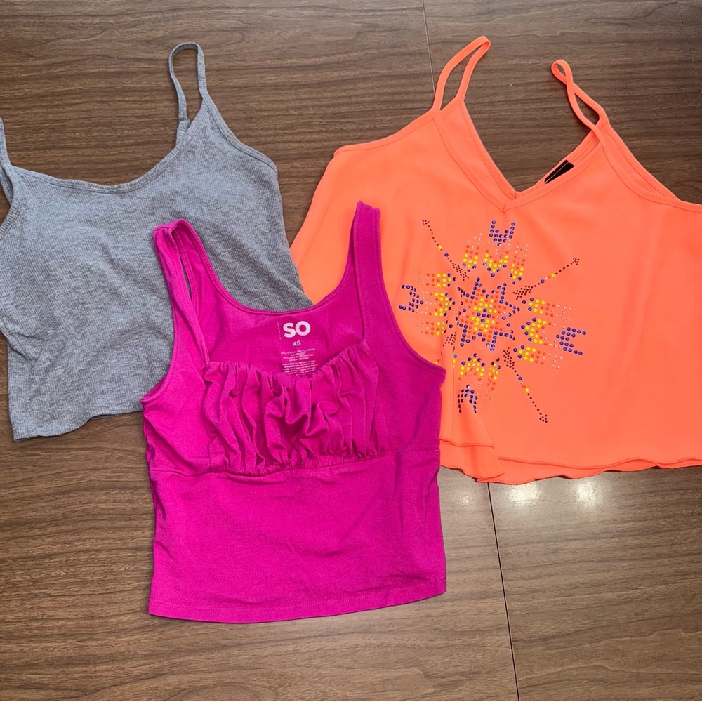 *3 for $15* Bundle Of 3 Women’s Junior’s S XS Tank Tops Shirts VS Pink SO Rue21‎
